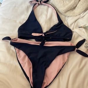 Reversible bikini set